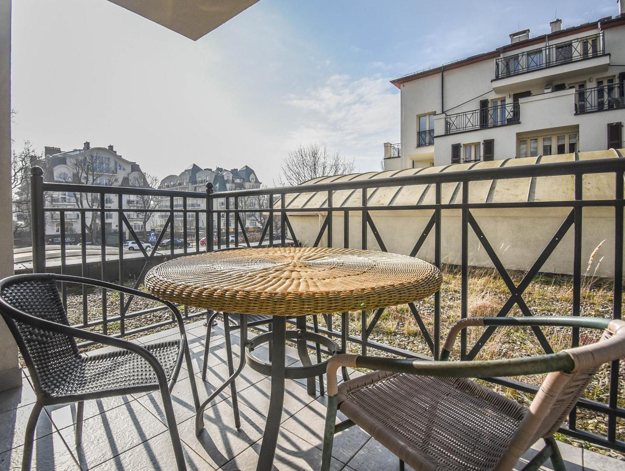 Apartamenty Promenada Z Tarasem I Parkingiem - Apartamenty Na Wyspie Swinoujscie Kültér fotó